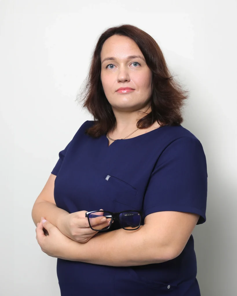 doctor oftalmologist dovile in a profile picture